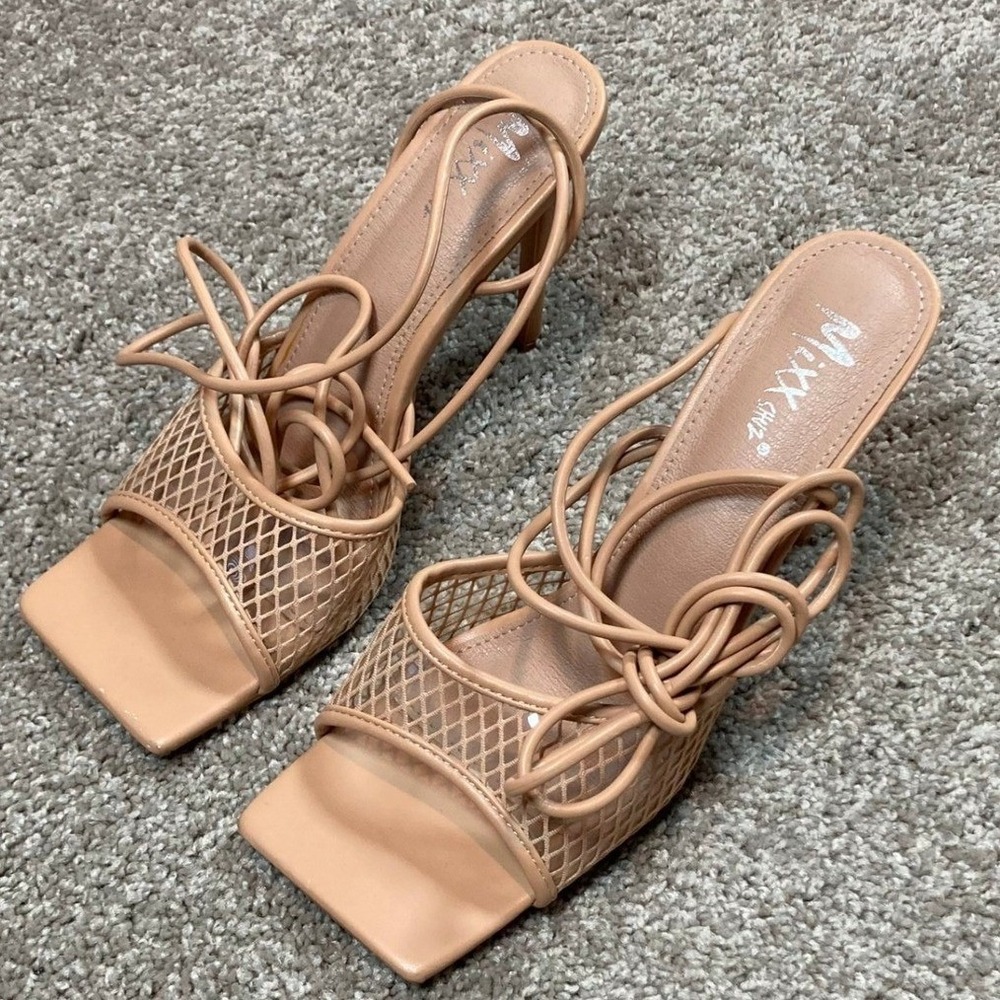 Womens Lace Up Heels Size 11 Square Toe Nude Beige‎ Strappy Stiletto Dress Used
